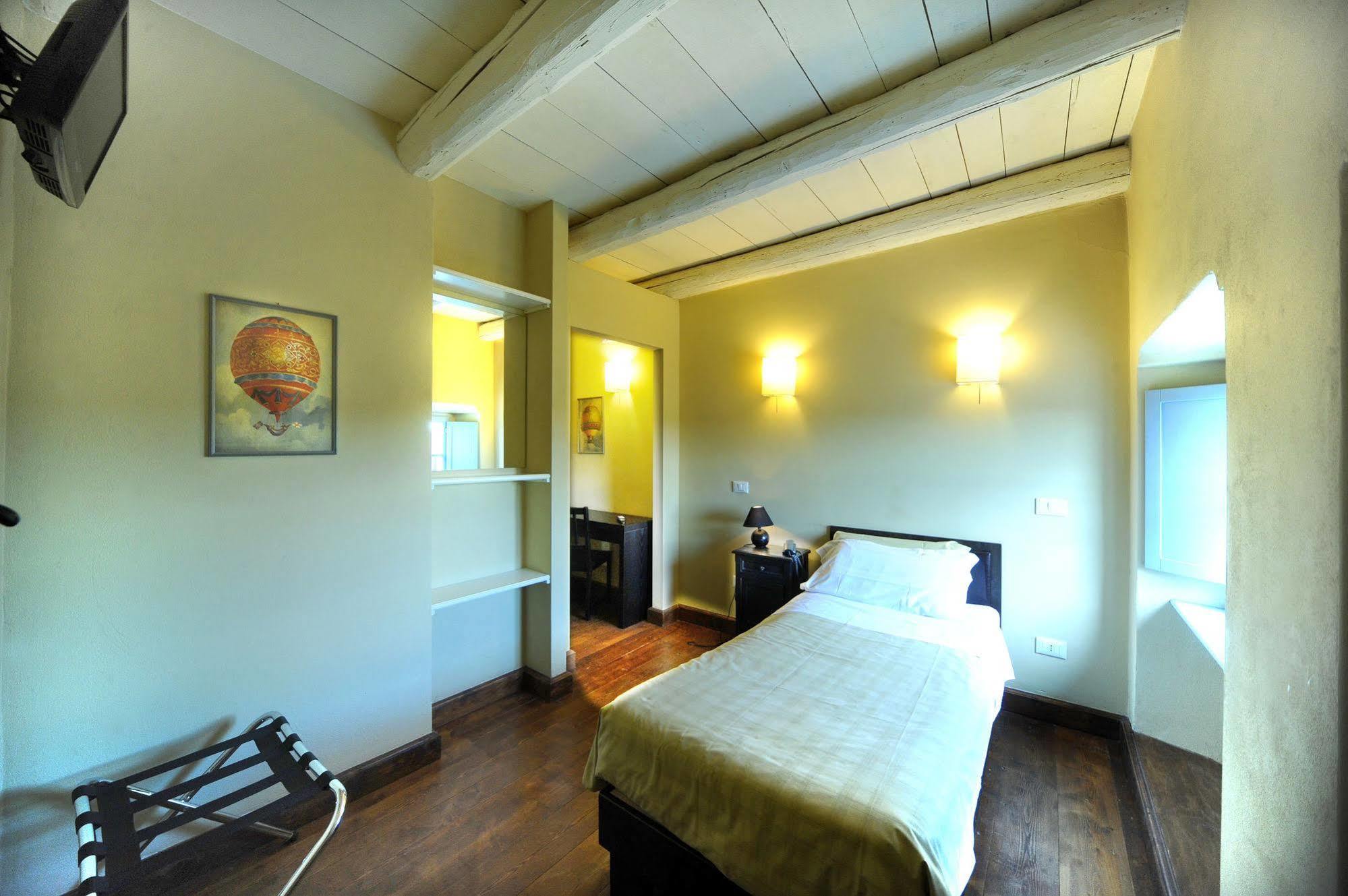 Hotel Il Campanile Cherasco Zewnętrze zdjęcie